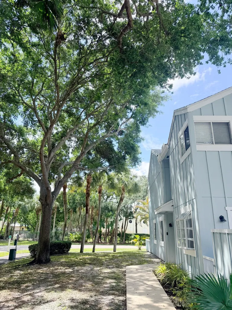 6367 Riverwalk Lane Jupiter FL 33458