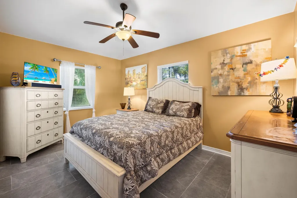 2660 SW 12th Terrace Fort Lauderdale FL 33315