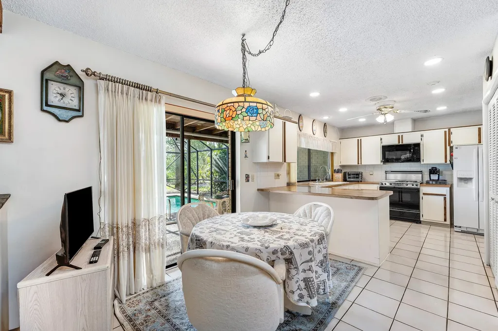 7290 Encina Lane Boca Raton FL 33433