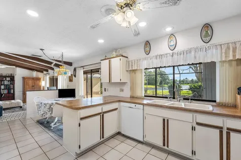 7290 Encina Lane Boca Raton FL 33433