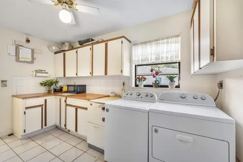 7290 Encina Lane Boca Raton FL 33433