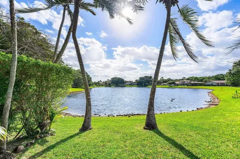 7290 Encina Lane Boca Raton FL 33433