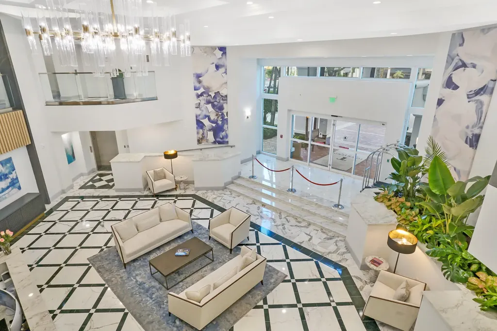 500 SE Mizner Boulevard Boca Raton FL 33432