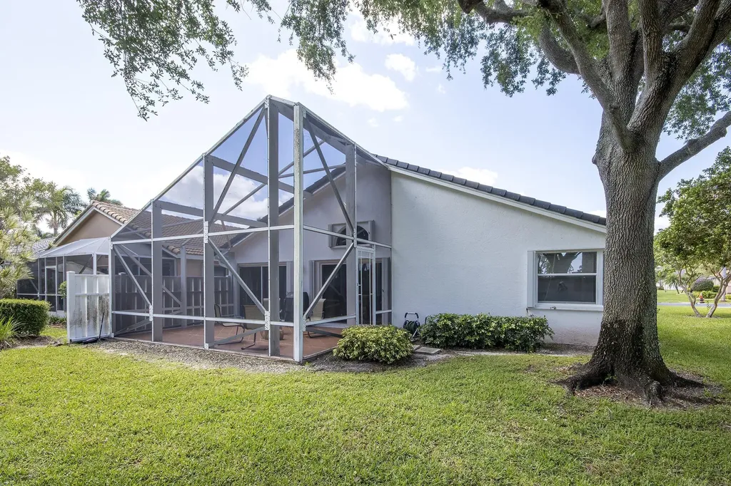 6395 Tiara Drive Boynton Beach FL 33437