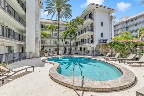 924 SE 2nd Street Fort Lauderdale FL 33301