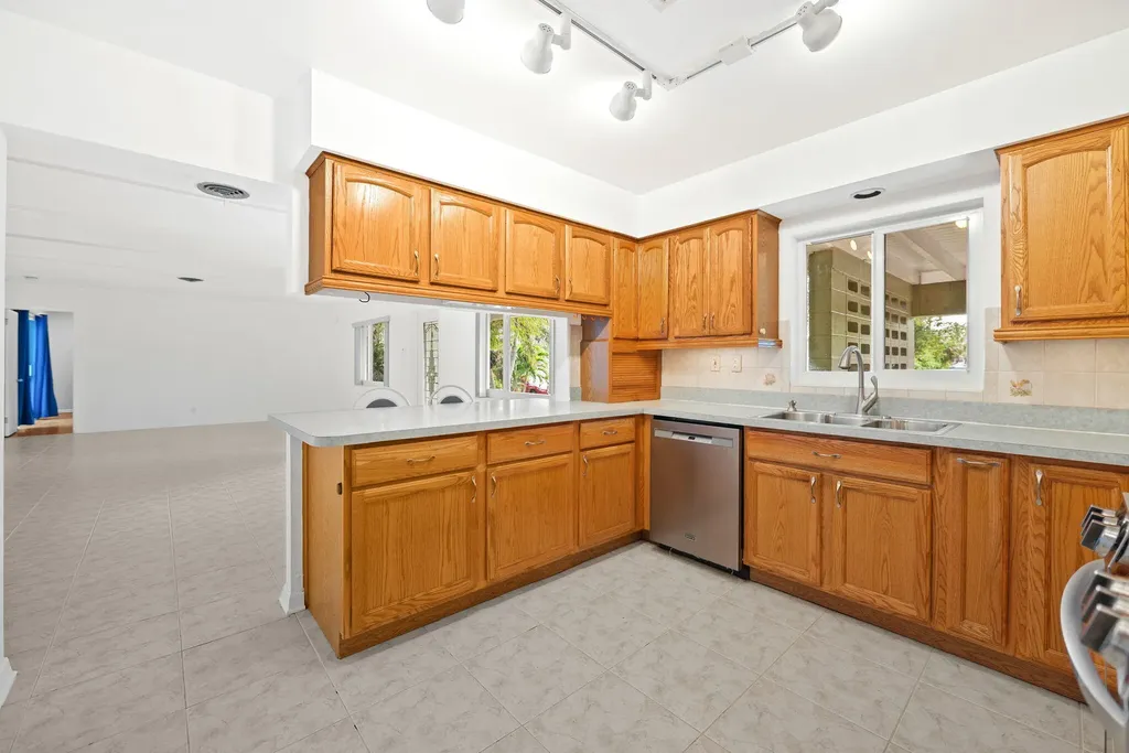 2640 SW 34th Avenue Fort Lauderdale FL 33312