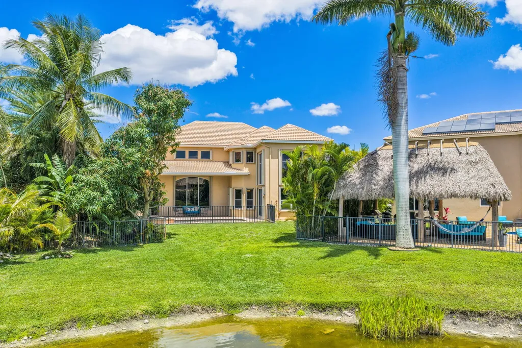 9192 Pineville Drive Lake Worth FL 33467