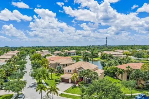 9192 Pineville Drive Lake Worth FL 33467