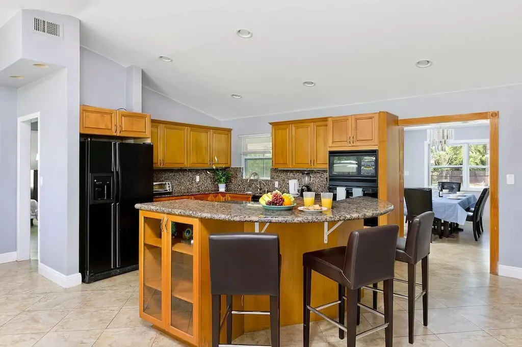 272 NW 45th Street Boca Raton FL 33431