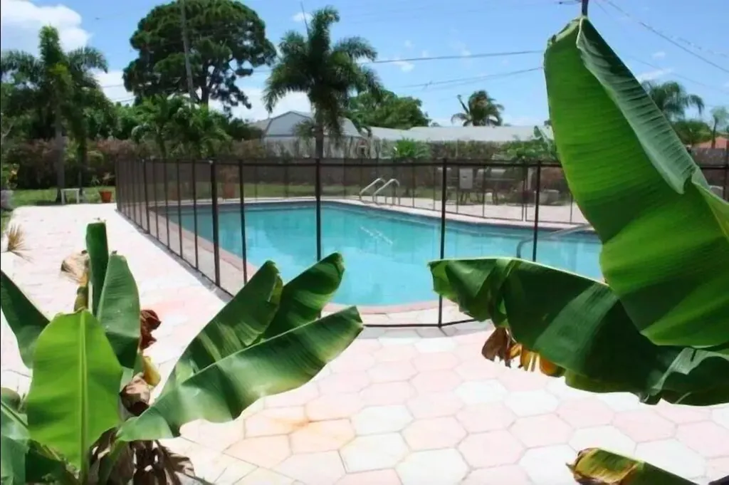 272 NW 45th Street Boca Raton FL 33431