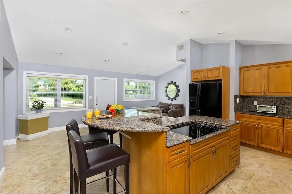 272 NW 45th Street Boca Raton FL 33431