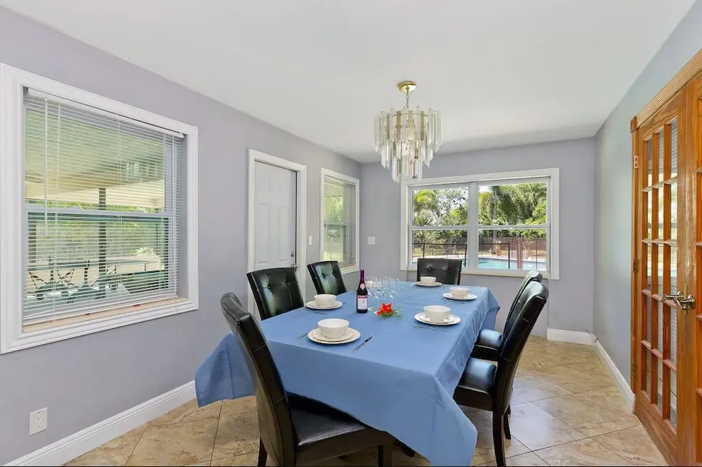 272 NW 45th Street Boca Raton FL 33431