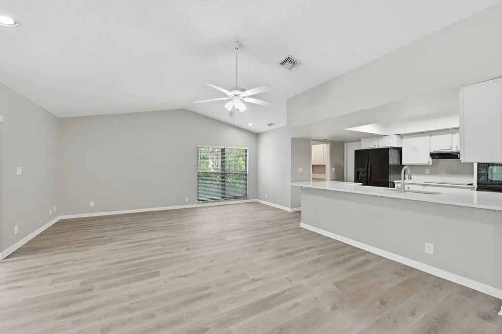 21074 Shady Vista Lane Boca Raton FL 33428