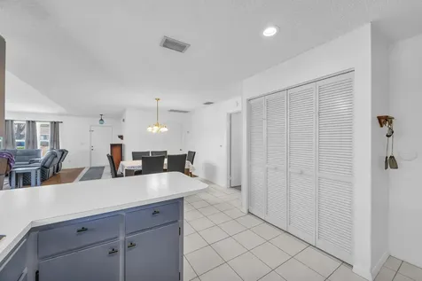 1333 SE Bayharbor Street Port St Lucie FL 34983