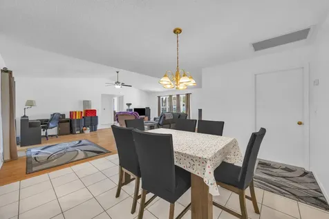 1333 SE Bayharbor Street Port St Lucie FL 34983