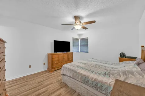 1333 SE Bayharbor Street Port St Lucie FL 34983