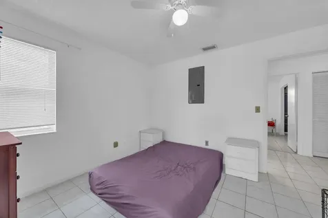 1333 SE Bayharbor Street Port St Lucie FL 34983