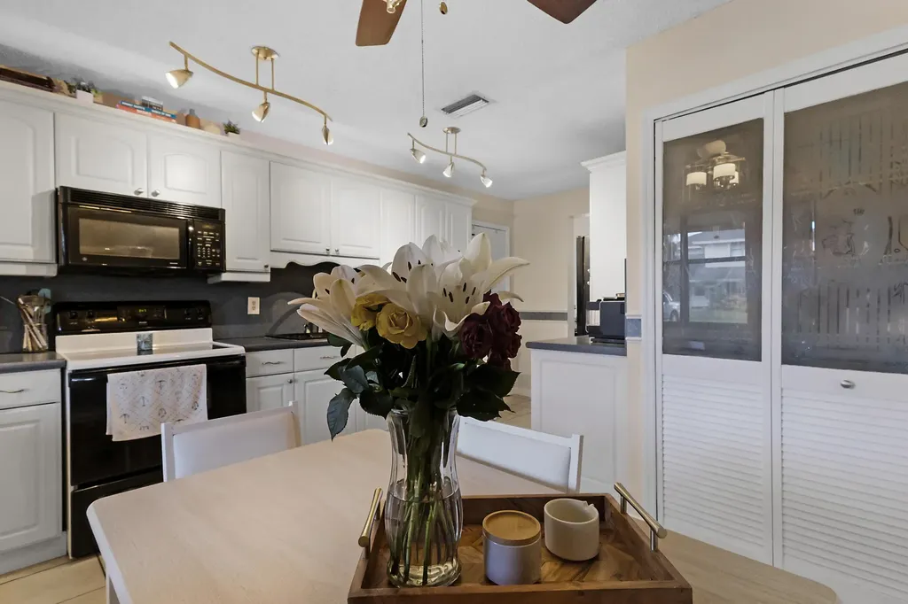 4735 NW 113th Terrace Sunrise FL 33323