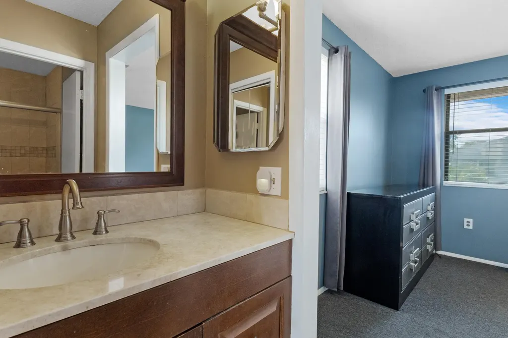 4735 NW 113th Terrace Sunrise FL 33323