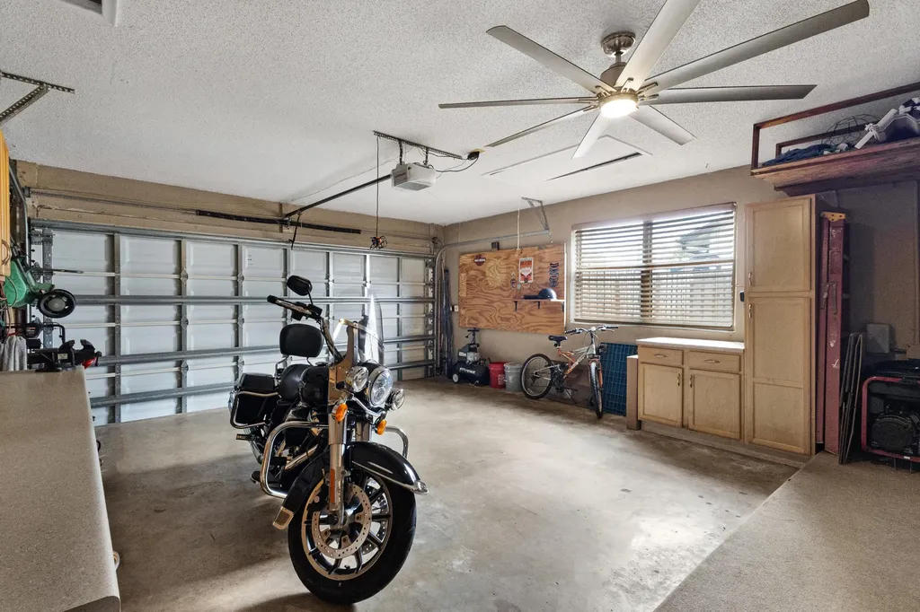 4735 NW 113th Terrace Sunrise FL 33323