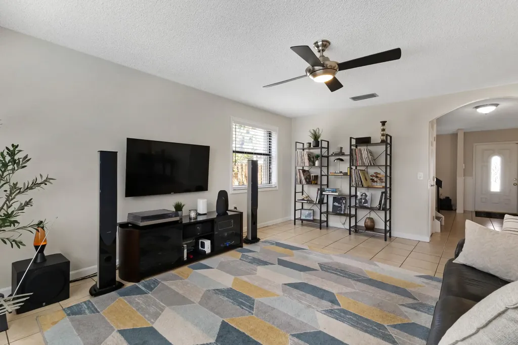 4735 NW 113th Terrace Sunrise FL 33323