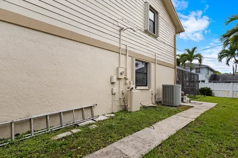 4735 NW 113th Terrace Sunrise FL 33323