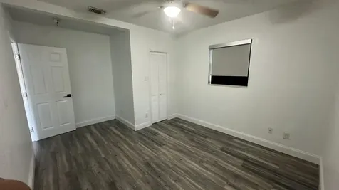 4628 SW 32nd Drive West Park FL 33023