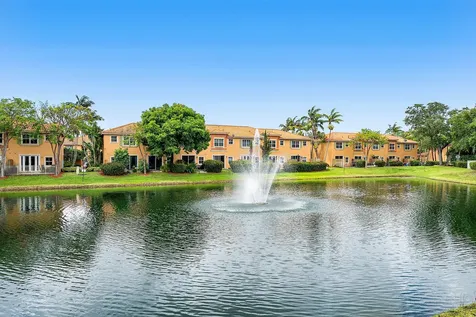 2280 Anchor Court Dania Beach FL 33312