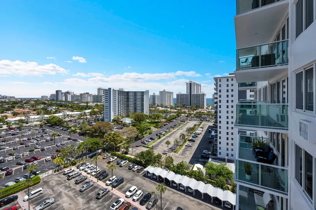 3233 NE 34th Street Fort Lauderdale FL 33308
