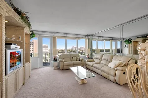 3233 NE 34th Street Fort Lauderdale FL 33308