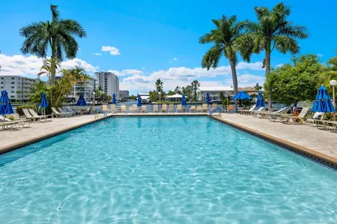 3233 NE 34th Street Fort Lauderdale FL 33308