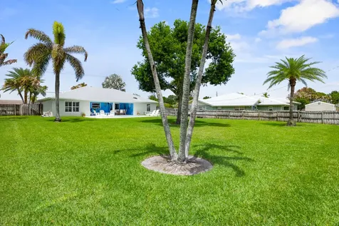 5064 SE Horseshoe Point Road Stuart FL 34997