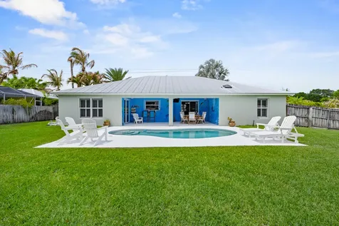 5064 SE Horseshoe Point Road Stuart FL 34997