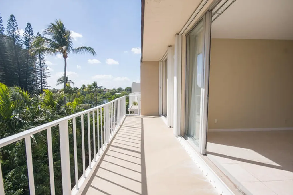3575 S Ocean Boulevard South Palm Beach FL 33480