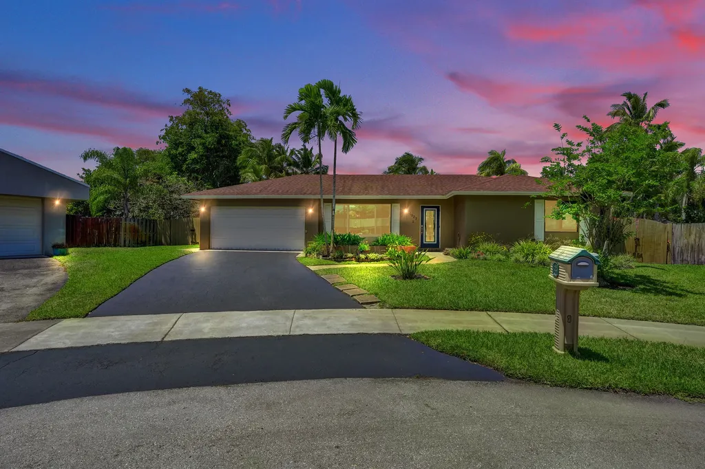 11927 SW 57th Court Cooper City FL 33330