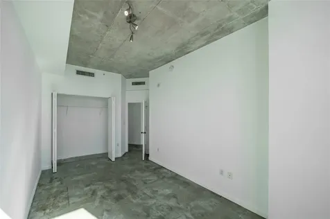 234 NE 3rd Street Miami FL 33132