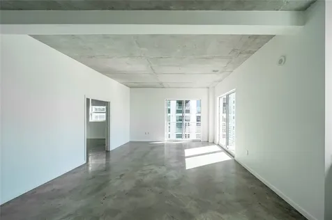 234 NE 3rd Street Miami FL 33132
