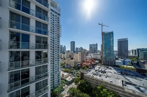 234 NE 3rd Street Miami FL 33132