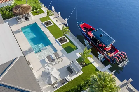 5641 Bayview Drive Fort Lauderdale FL 33308