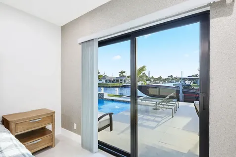 5641 Bayview Drive Fort Lauderdale FL 33308