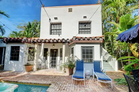 713 Sunset Road West Palm Beach FL 33401