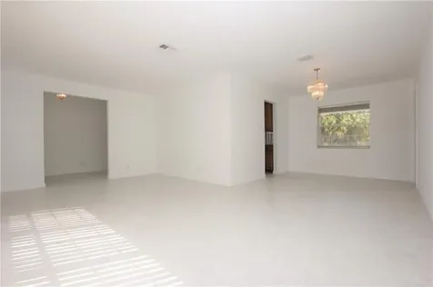 1122 NW 82nd Avenue Coral Springs FL 33071