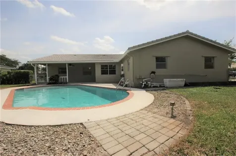 1122 NW 82nd Avenue Coral Springs FL 33071