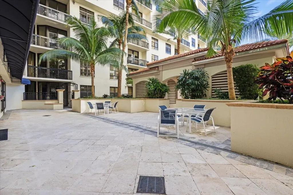 801 S Olive Avenue West Palm Beach FL 33401