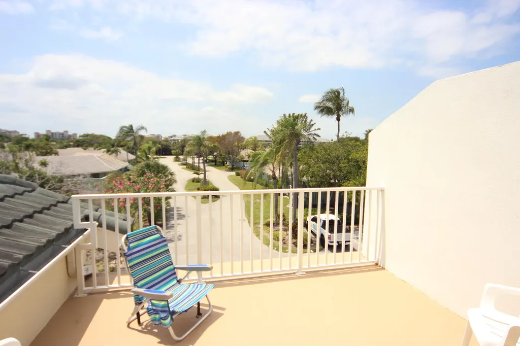 270 Bella Vista Court N Jupiter FL 33477