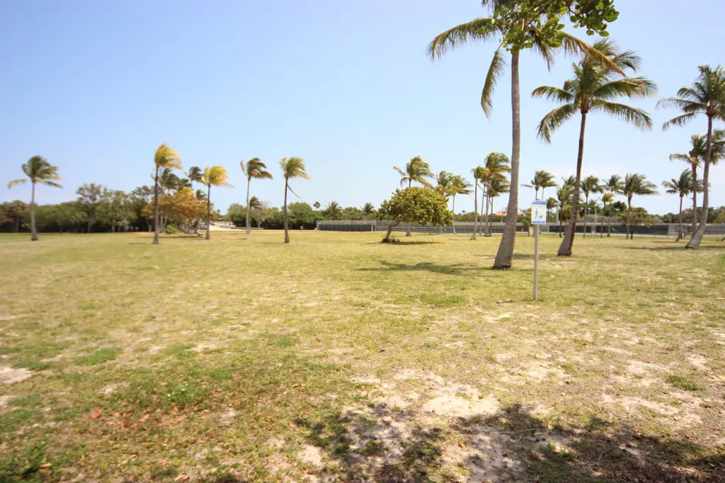 270 Bella Vista Court N Jupiter FL 33477