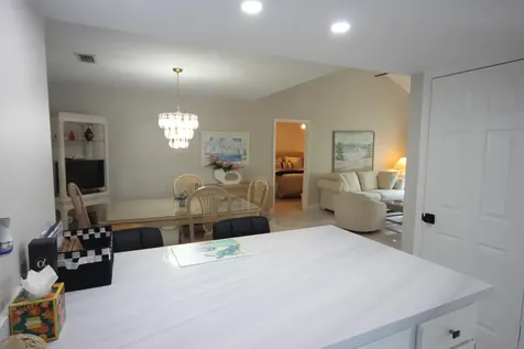 270 Bella Vista Court N Jupiter FL 33477