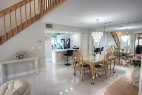 270 Bella Vista Court N Jupiter FL 33477