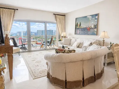 1985 S Ocean Drive Hallandale Beach FL 33009