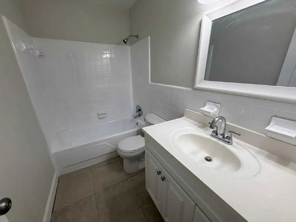 265 SW 7th Street Boca Raton FL 33432